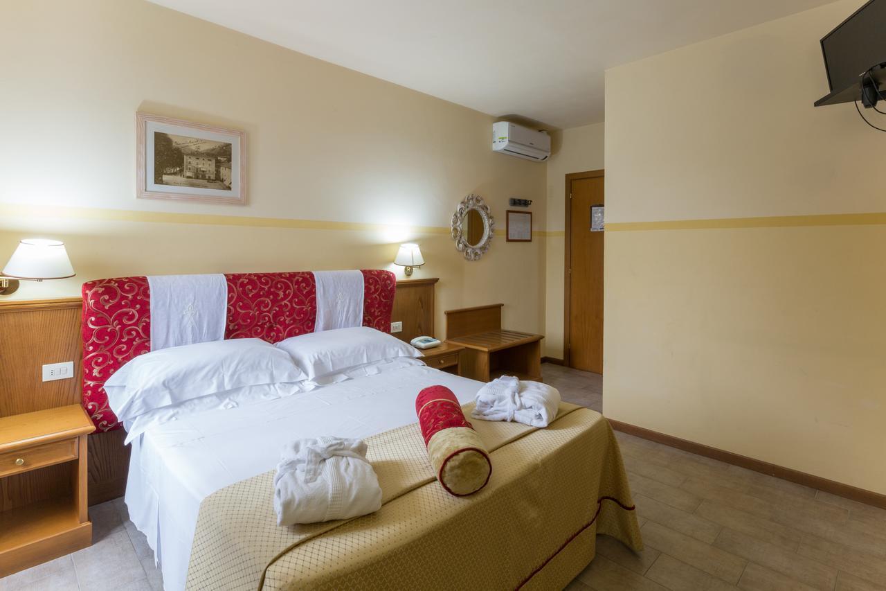 Hotel & Terme Bagni Di Lucca Exterior photo